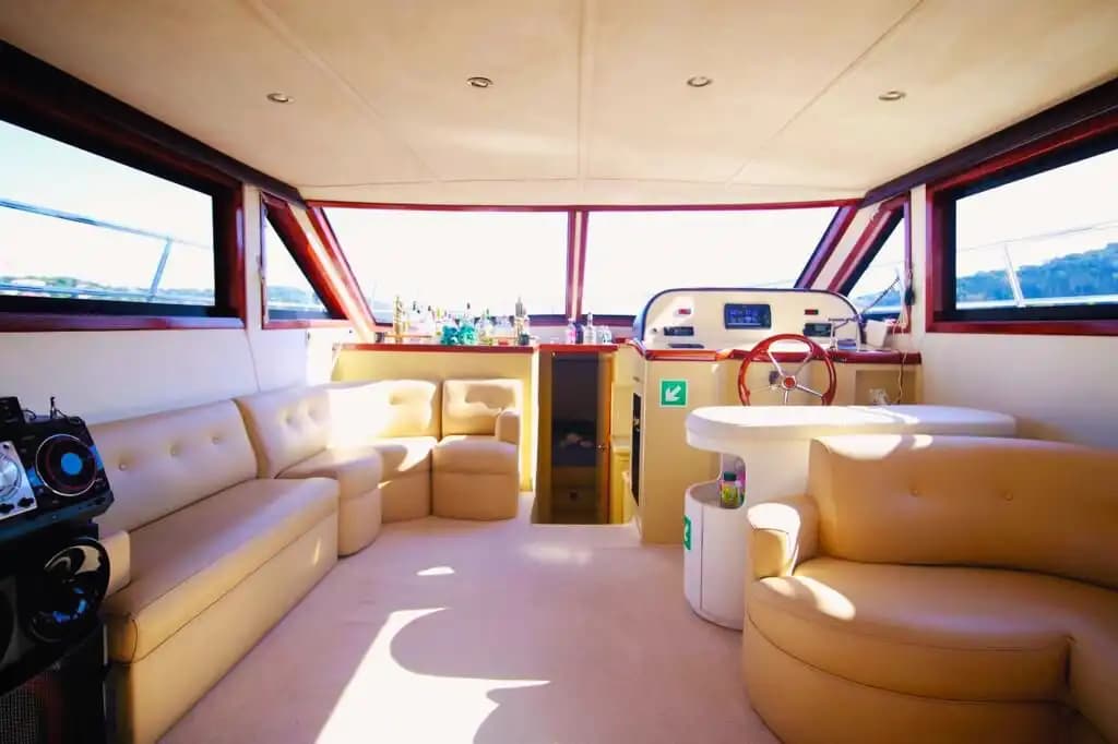 Rental Yacht in Bebek - Daily or Hourly 9