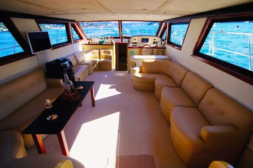Rental Yacht in Bebek - Daily or Hourly 8