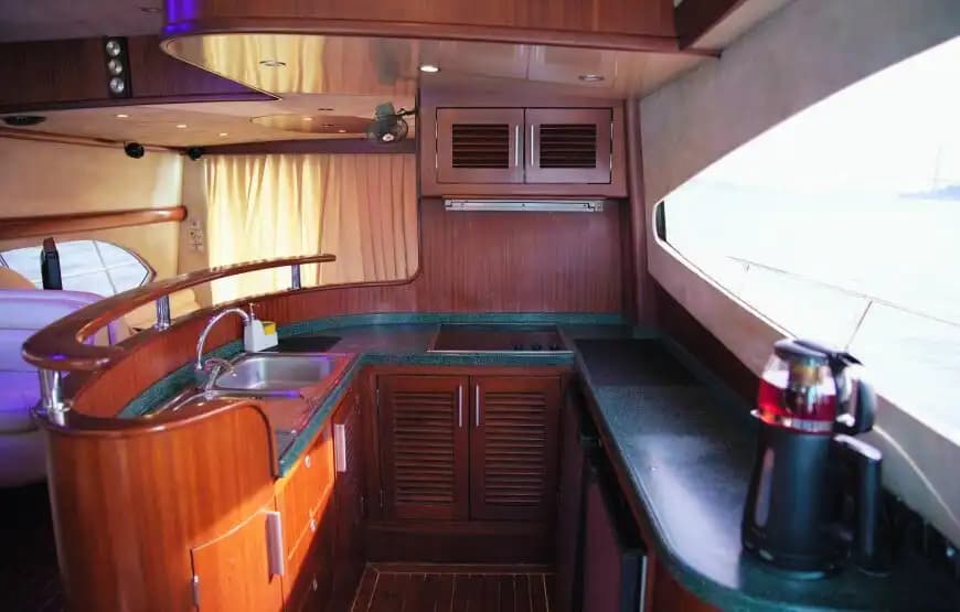 Luxury Yacht for Exclusive Sea Tour from Kuruçeşme, Istanbul! 16