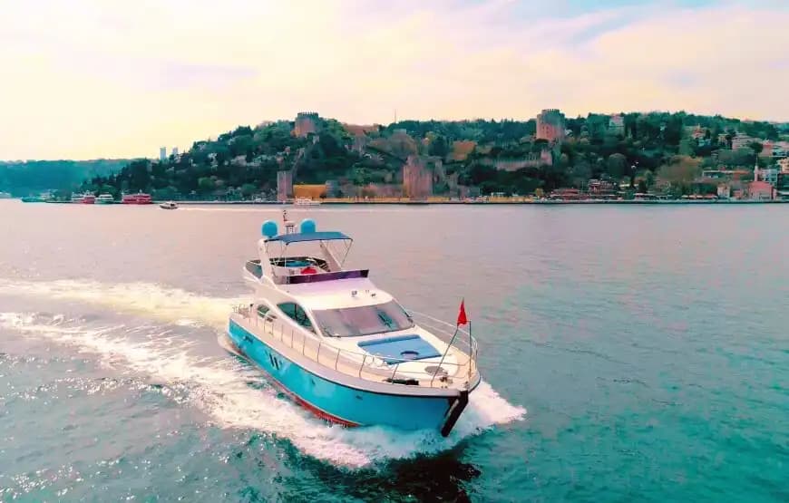 Luxury Yacht for Exclusive Sea Tour from Kuruçeşme, Istanbul! 3