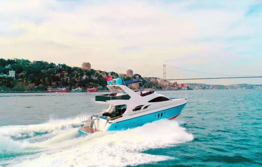 Luxury Yacht for Exclusive Sea Tour from Kuruçeşme, Istanbul! 8