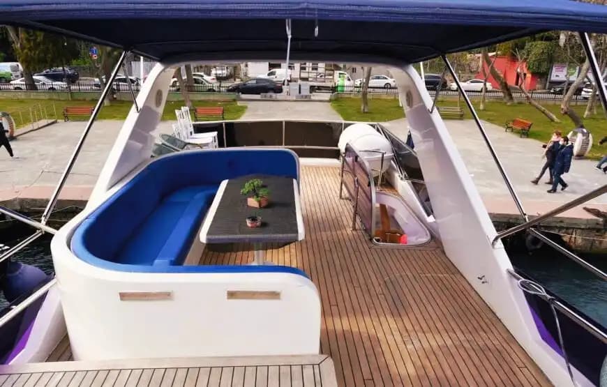 Luxury Yacht for Exclusive Sea Tour from Kuruçeşme, Istanbul! 12