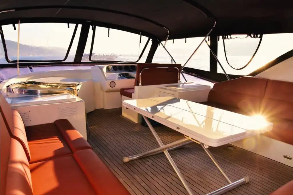 23 Metrelik Azimut Yat ile Göcek'te Lüks Bir Yolculuk 12