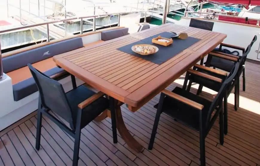 Set Sail from Tarabya on a Custom Motor Yacht for a Unique Voyage 13