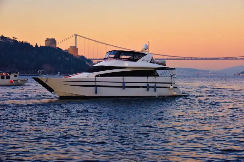 23 Metrelik Azimut Yat ile Göcek'te Lüks Bir Yolculuk 8