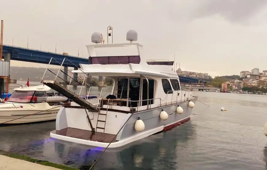 Affordable Bosphorus Yacht Rental - 17m Custom Build! 2