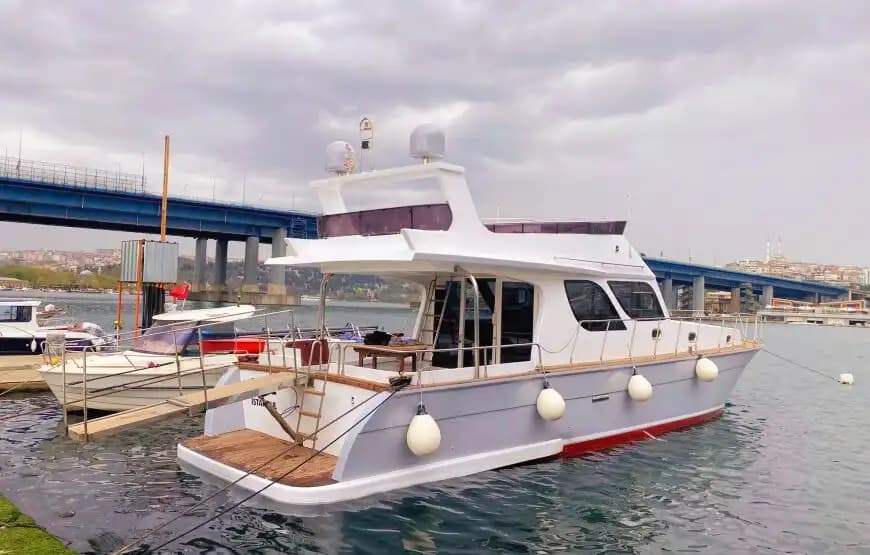 Affordable Bosphorus Yacht Rental - 17m Custom Build! - Bosphorus Tour