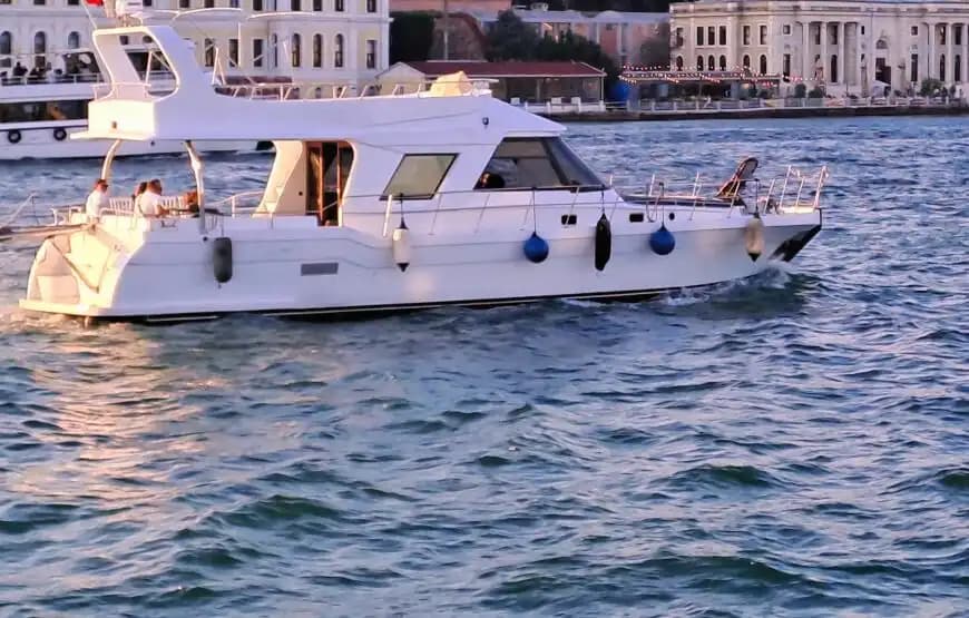 Cruise the Bosphorus with Eminönü Yacht Rental! 10