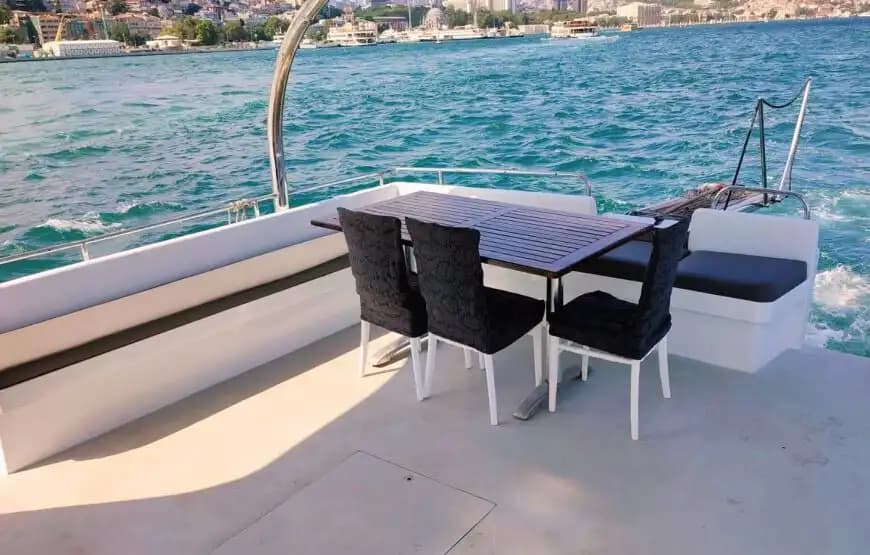 Cruise the Bosphorus with Eminönü Yacht Rental! 12