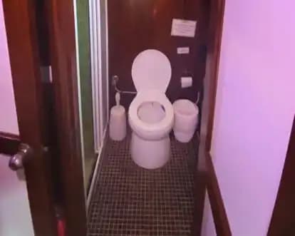 Kalkan’da 4 Kişiye Kadar Konaklama İmkanı Sunan 20 Metrelik Gulet 13