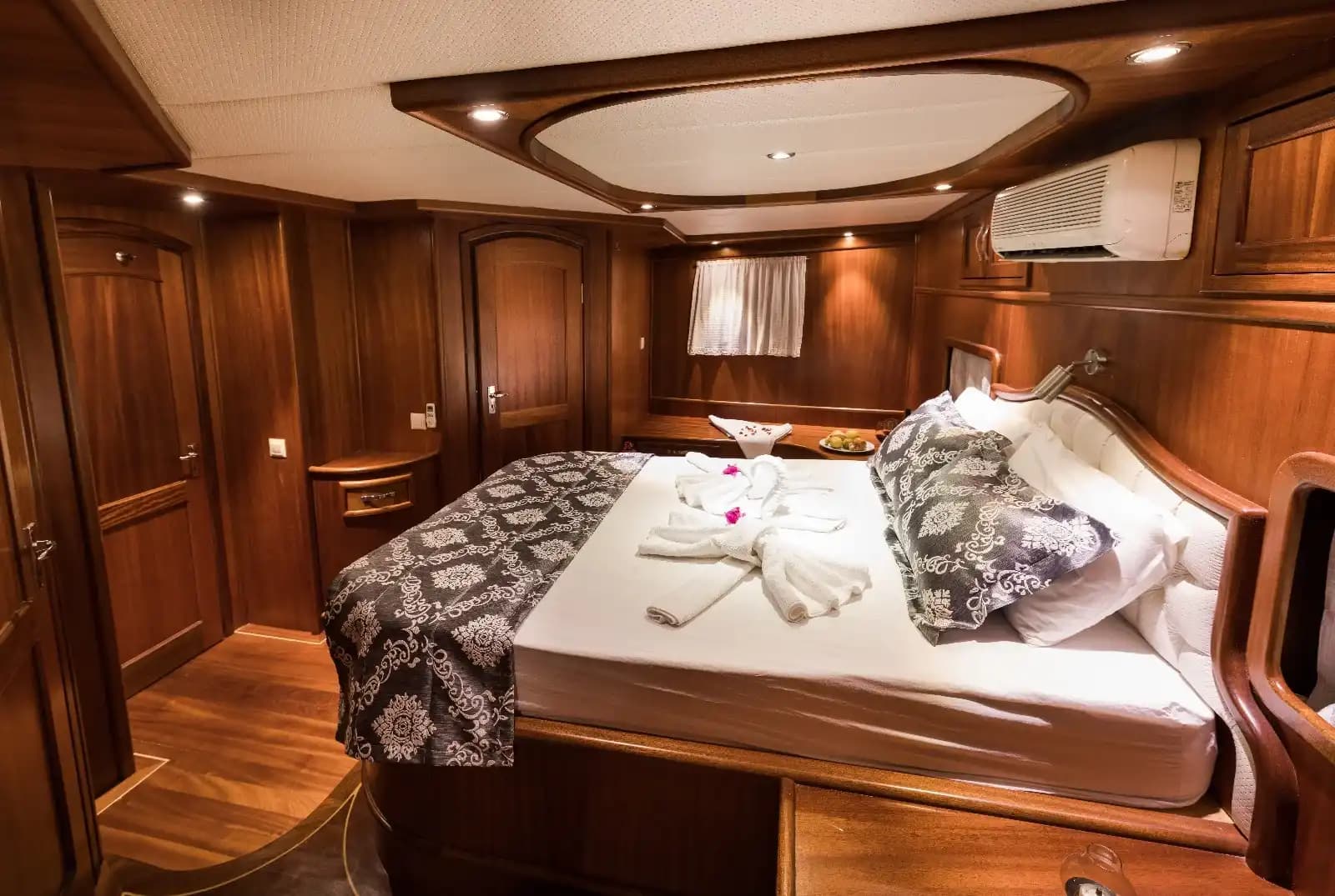 Exclusif Voyage bleu from Bozburun: 26-Meter 6-cabines Gulet 13