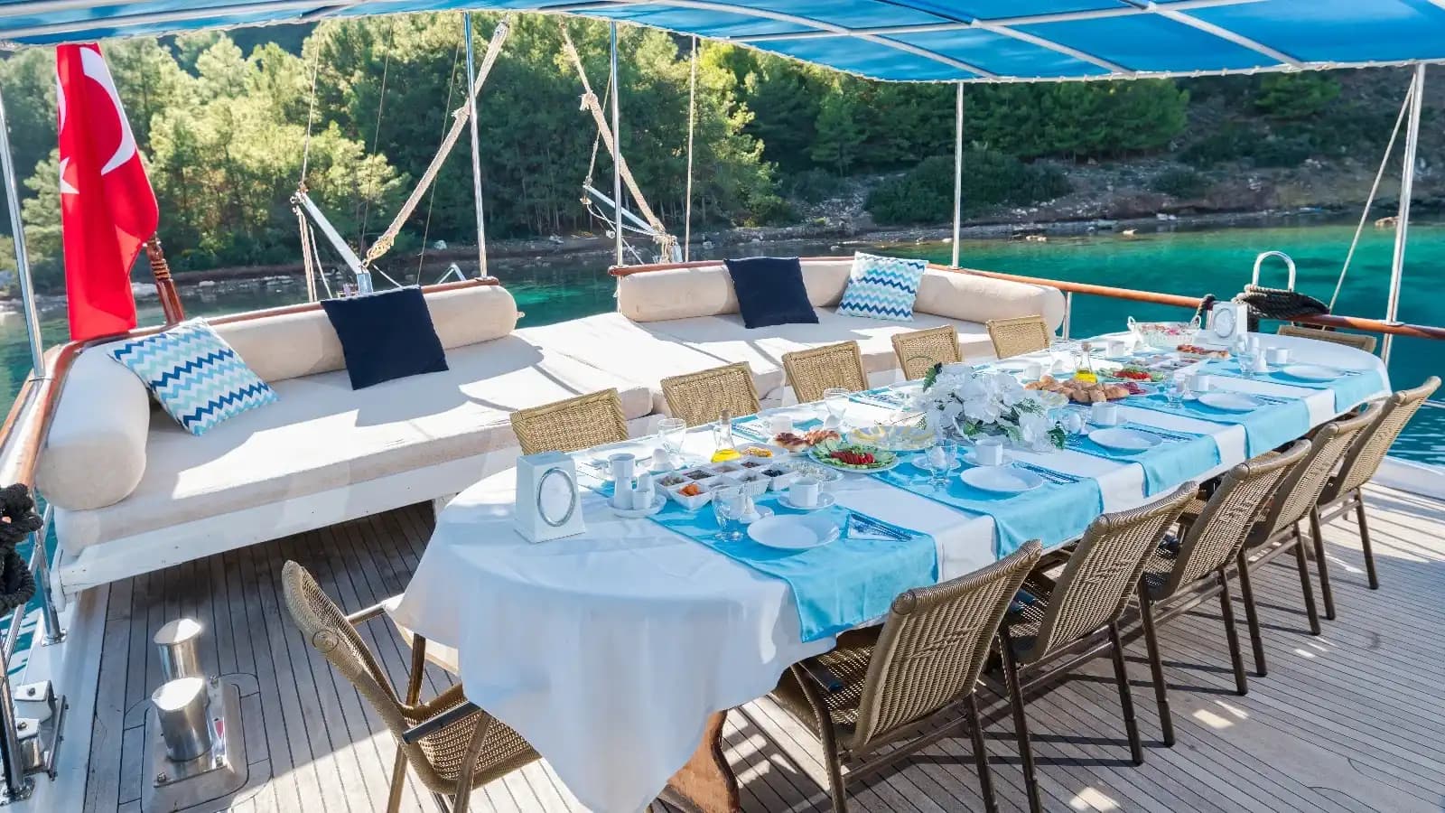 Exclusif Voyage bleu from Bozburun: 26-Meter 6-cabines Gulet 7