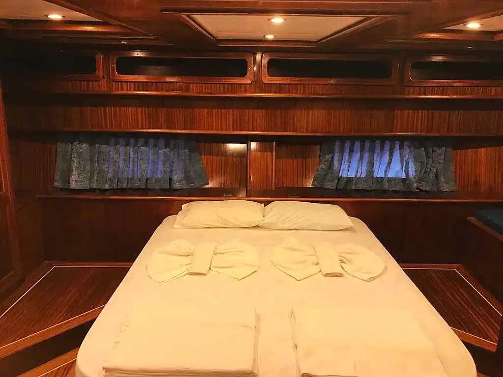 Charter een 24m Gulet voor 12 Gasten – Ultimate Comfort & Relaxation 4