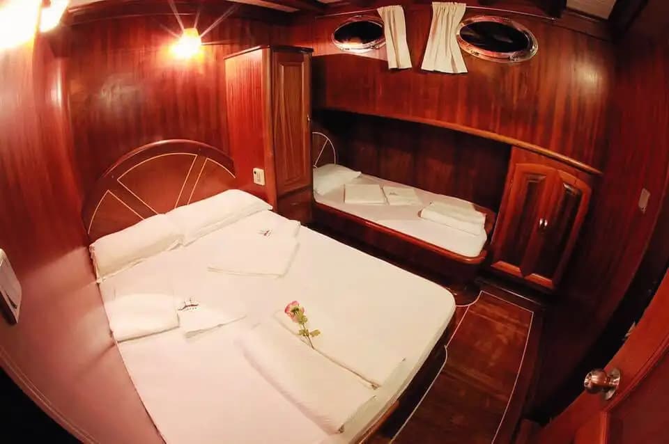 Marmaris’in Saklı Koylarını Keşfetmek İçin Muhteşem Bir Gulet Deneyimi 6