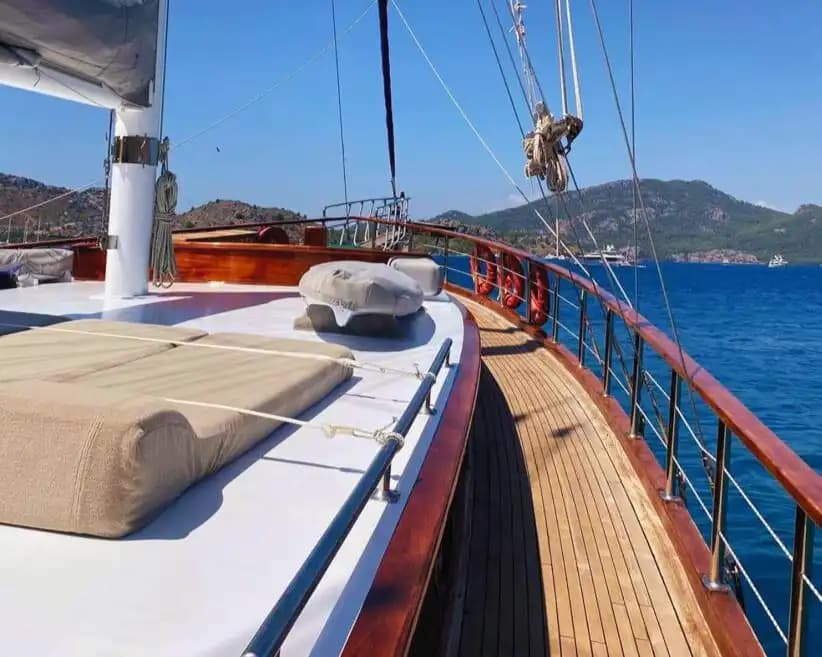 Explore the Hidden Buchten of Marmaris with a Privat Gulet 9
