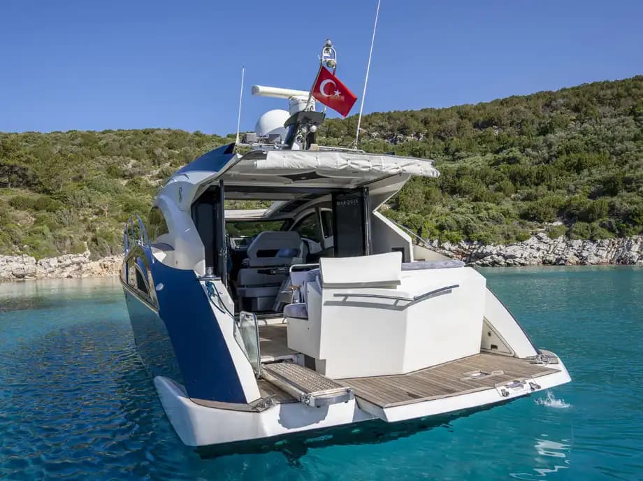 Komfortabel Meer Voyage for 4 Personen with a 15-Meter Schnellboot in Bodrum 15