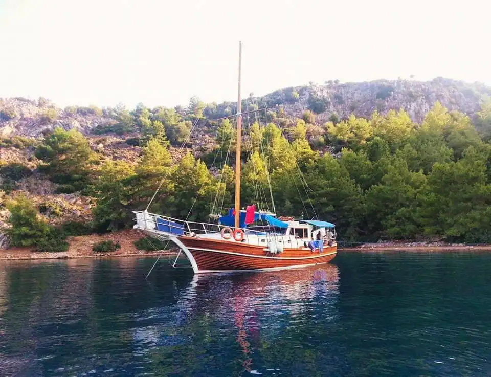 Datça Berrak Koylar ve Tekne Turu
